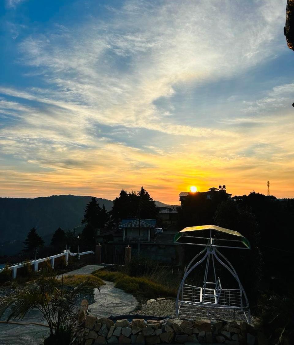 The Tahoma Stays- Mukteshwar Ngoại thất bức ảnh